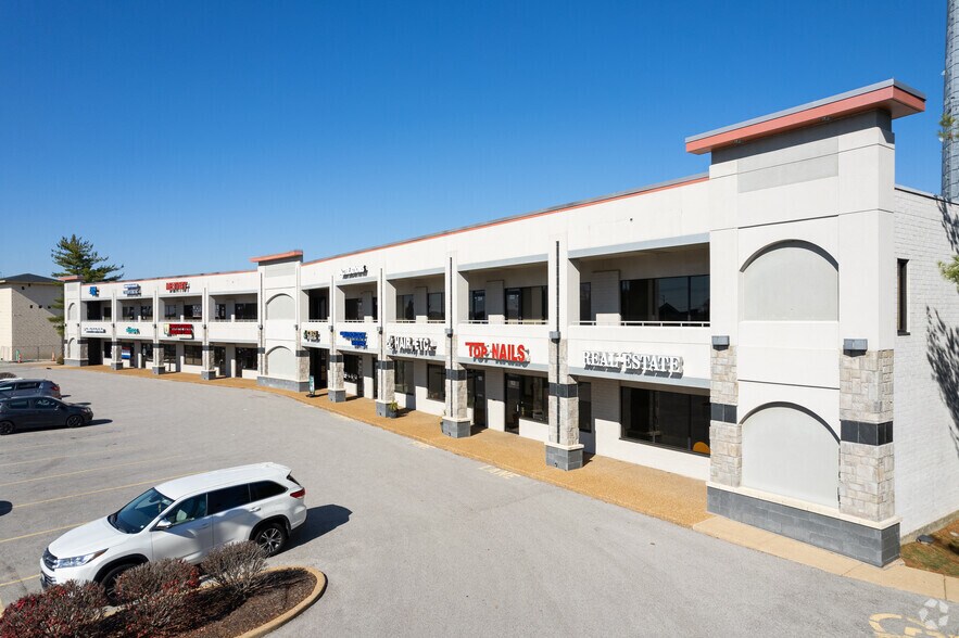 More Photos Of 13035 Olive Blvd, Creve Coeur General Retail For Lease