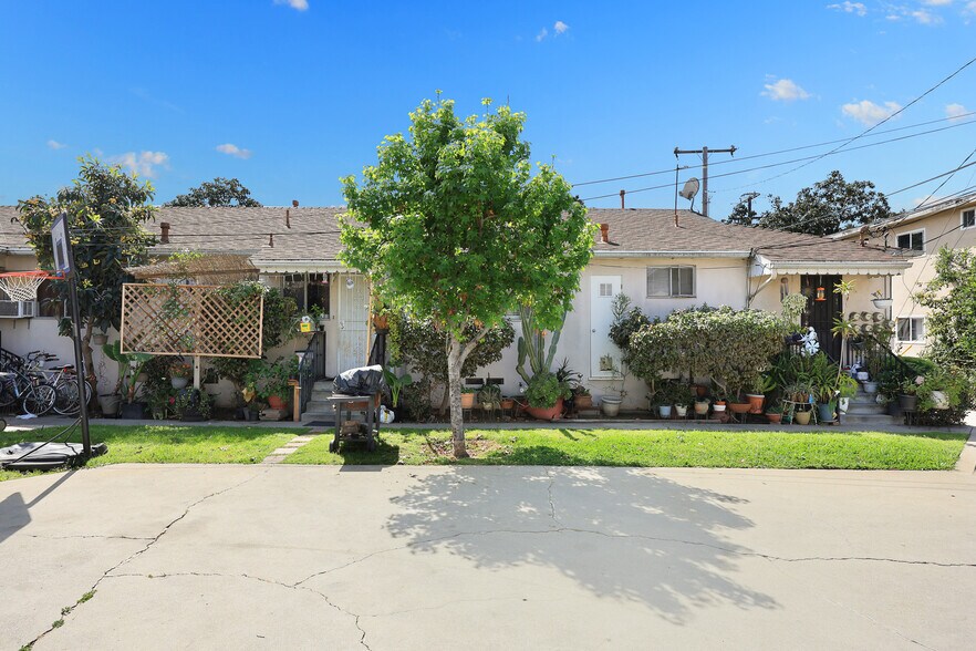 More Photos Of 600 W Mines Ave, Montebello Apartments For Sale