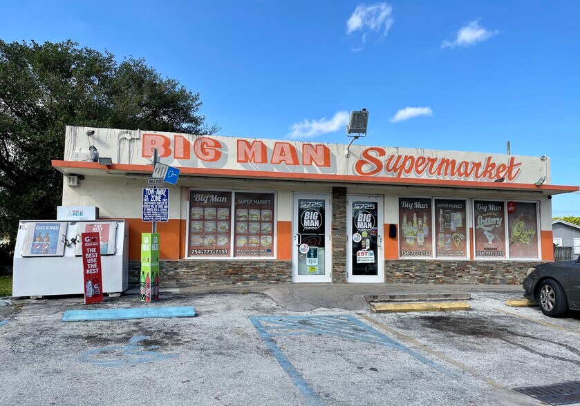 Primary Photo Of 5725 Pembroke Rd, Hollywood Convenience Store For Sale