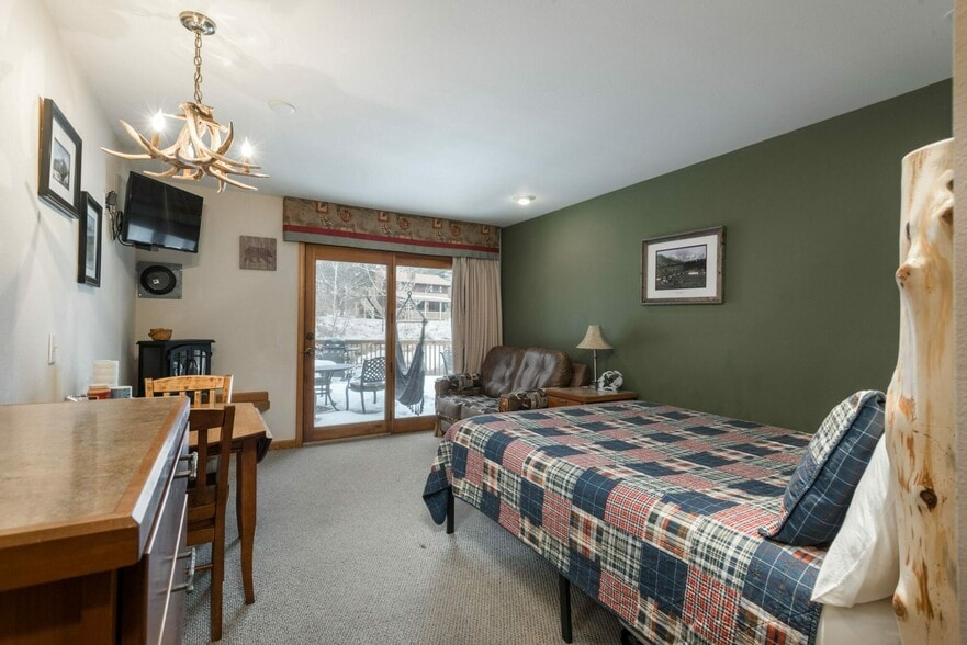 More Photos Of 1820 Fall River Rd, Estes Park Hotel For Sale