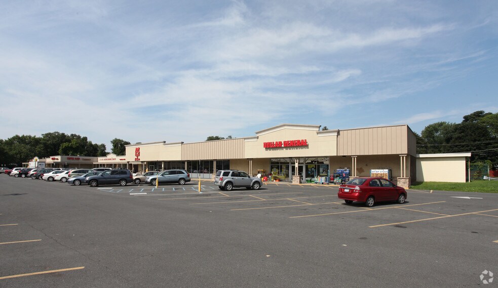 Primary Photo Of 3139 Highway 9W, Saugerties Unknown For Lease