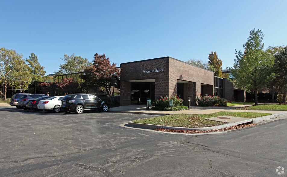 More Photos Of 5350 College Blvd, Overland Park Medical For Lease