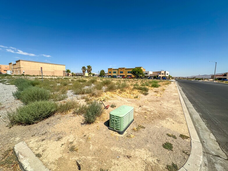 More Photos Of Park Ave, Victorville Land For Sale