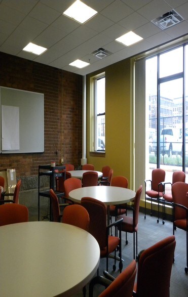 More Photos Of 27-43 Wormwood St, Boston Loft Creative Space For Lease