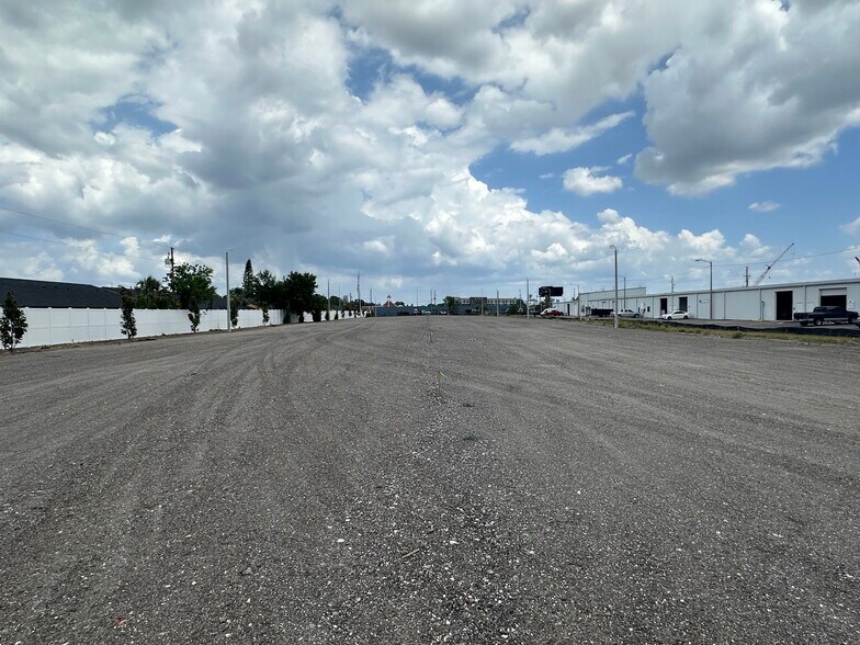 More Photos Of 10280 US Hwy 19 N, Pinellas Park Land For Lease