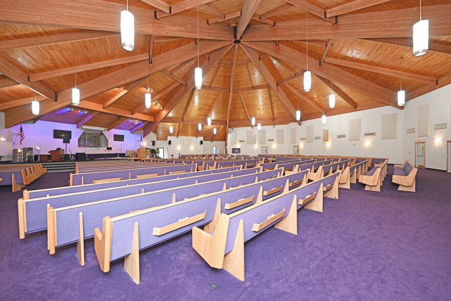 More Photos Of 5990 Michael Rd, Middletown Religious Facility For Sale