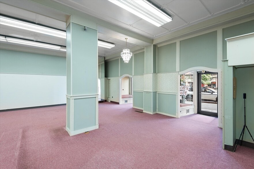 More Photos Of 43-49 Main, Bangor Office For Sale