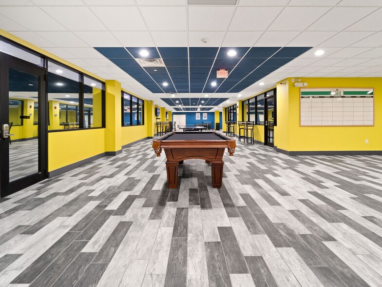 More Photos Of 19-21 Chenango St, Binghamton Apartments For Sale