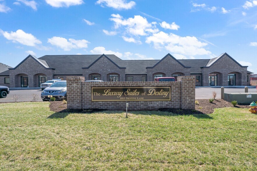 More Photos Of 1815 Destiny Ln, Bowling Green Office Residential For Lease