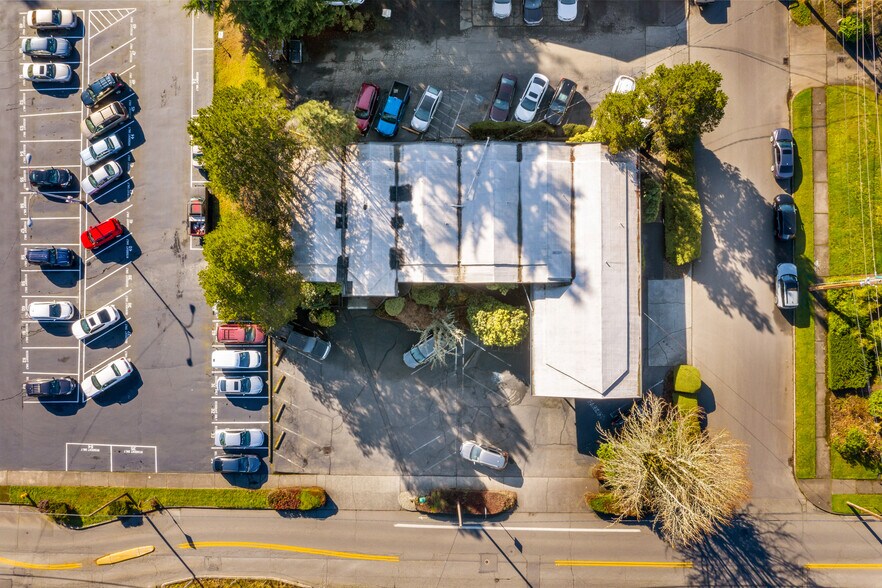 More Photos Of 1015 4th Ave SW, Olympia Office For Sale