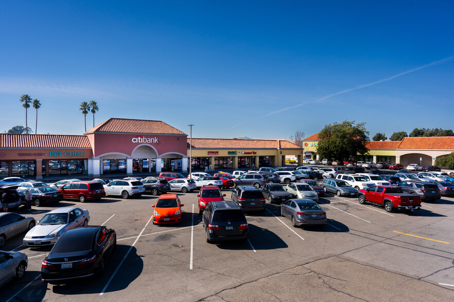 Primary Photo Of 20-800 San Pablo Towne Center, San Pablo Unknown For Lease