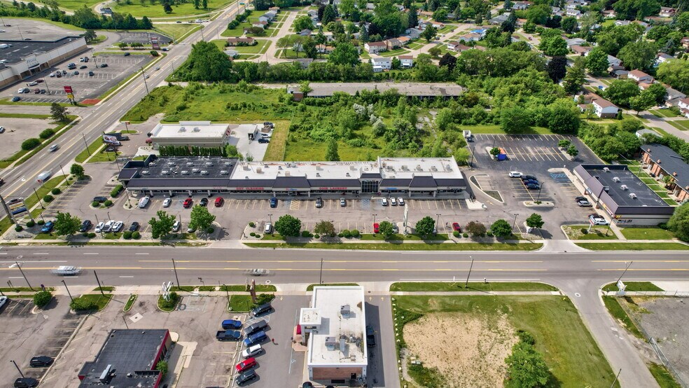 More Photos Of 3802 E Court St, Flint Unknown For Lease