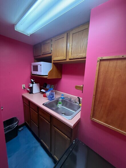 More Photos Of 3996 Mt Royal Blvd, Allison Park Medical For Sale