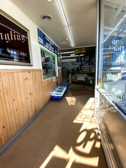 More Photos Of 65-69 Bridge St, Tunkhannock Freestanding For Sale