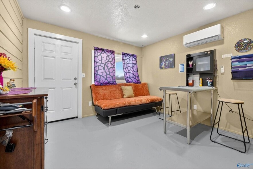 More Photos Of 1103 County Road 359, Crossville Medical For Sale
