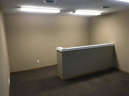 More Photos Of 215 6th Ave S, Clinton Office For Sale