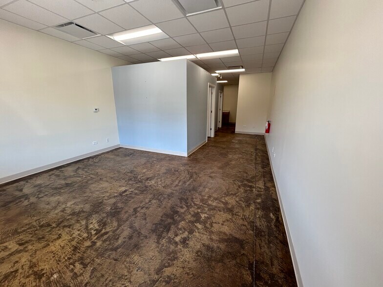 More Photos Of 9660-9684 Franklin Ave, Franklin Park Apartments For Lease