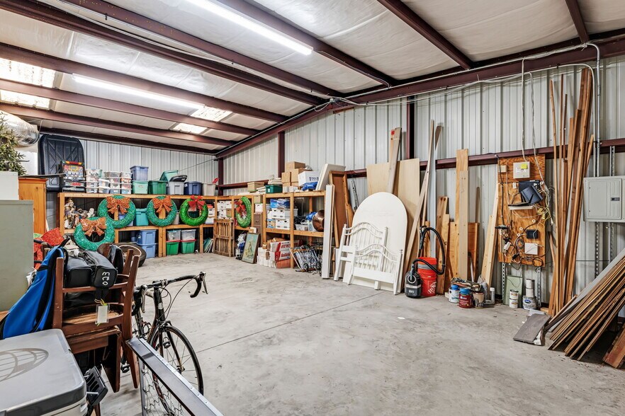 More Photos Of 851 Sunshine Ln, Altamonte Springs Industrial For Sale