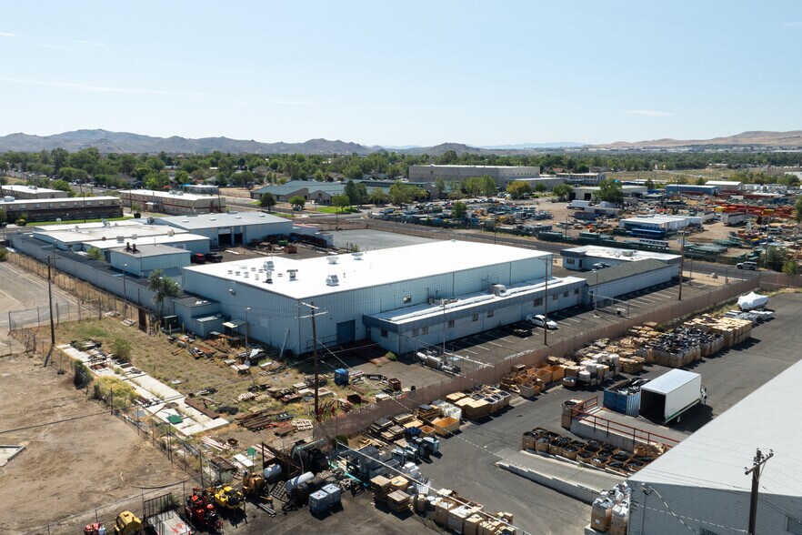 More Photos Of 5601 Echo Ave, Reno Warehouse For Lease