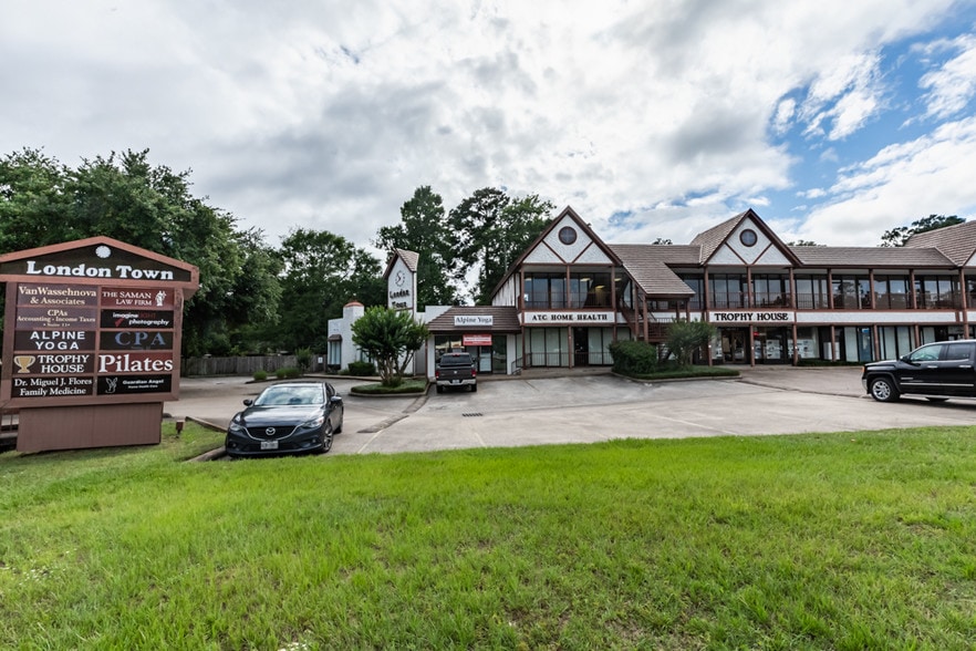 More Photos Of 804 W Dallas St, Conroe Office For Sale
