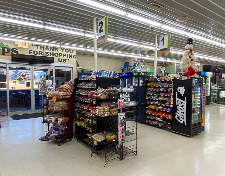 More Photos Of 25817 State Hwy 64, Pittsburg Supermarket For Sale