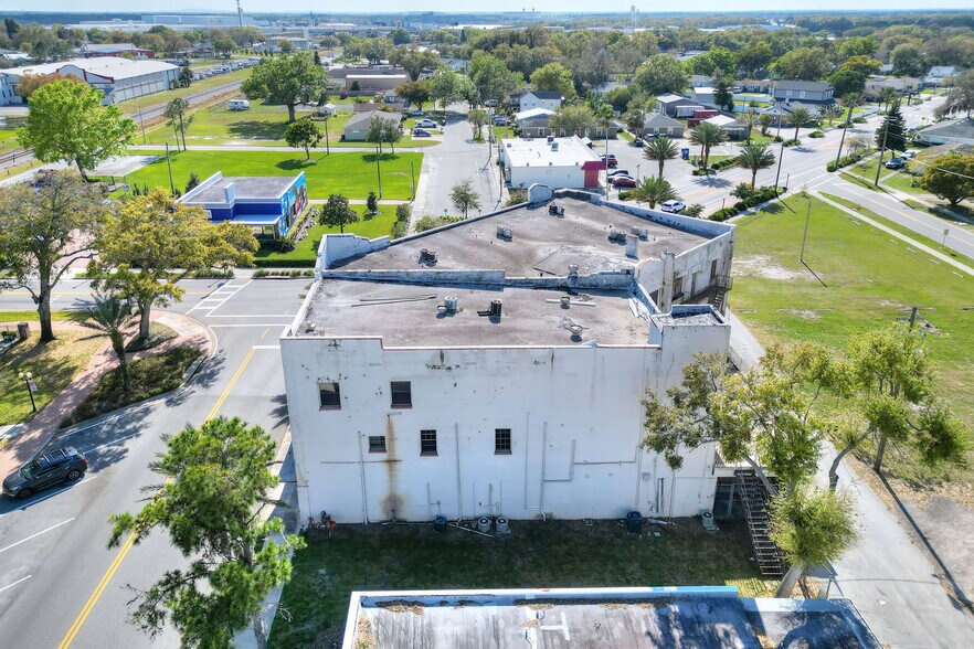 More Photos Of 206 Pilaklakaha Ave, Auburndale Apartments For Sale