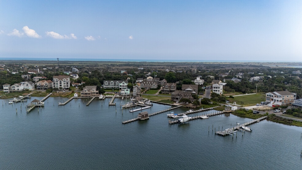 More Photos Of 155 Silver Lake Dr, Ocracoke Hospitality For Sale