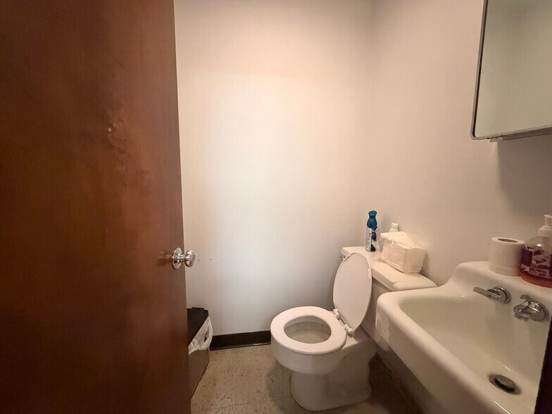 More Photos Of 333 School St, Pawtucket Medical For Sale