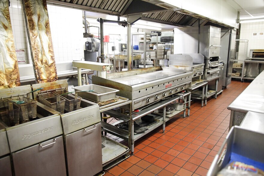 More Photos Of 4476 Business 220, Bedford Restaurant For Sale