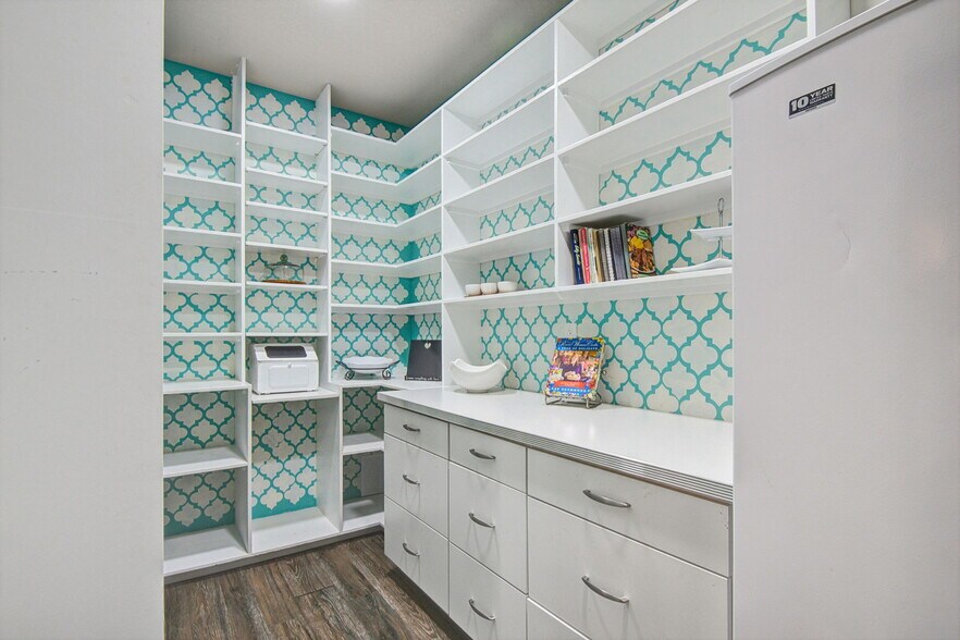 More Photos Of 4748 N 4318, Pryor Flex For Sale