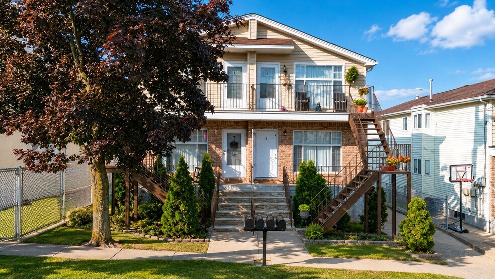 Primary Photo Of , Staten Island Multifamily For Sale