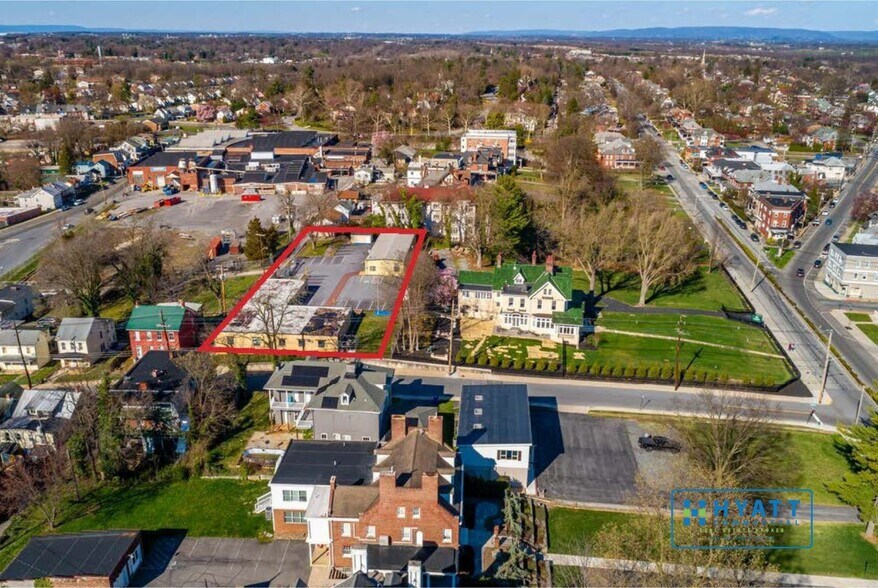 Primary Photo Of 34 Charles St, Hagerstown Showroom For Sale