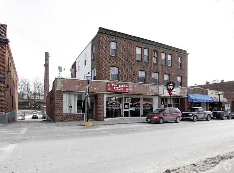 More Photos Of 66-72 Main St, Gardner Storefront Retail Residential For Lease