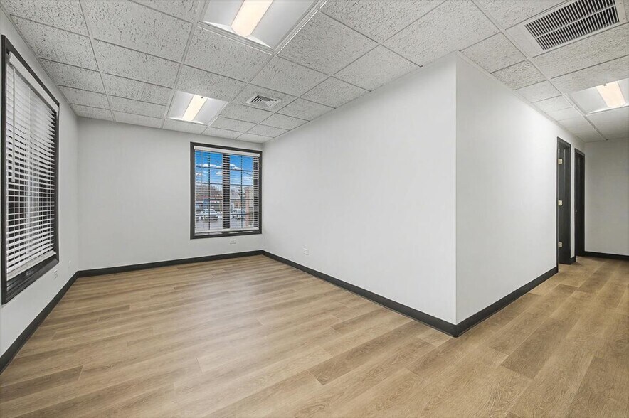 More Photos Of 50 Ela St, Barrington Medical For Lease