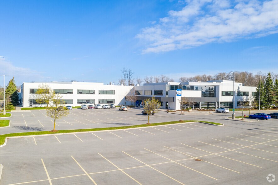Primary Photo Of 455 Phillip St, Waterloo Office For Lease