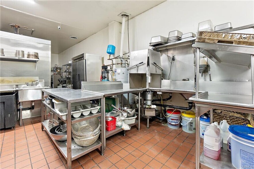 More Photos Of 13015 Philadelphia St, Whittier Restaurant For Sale