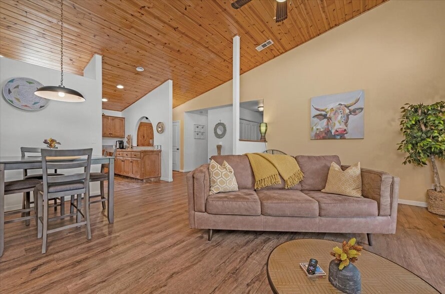 More Photos Of 29673 Rock Creek Dr, Three Rivers Specialty For Sale