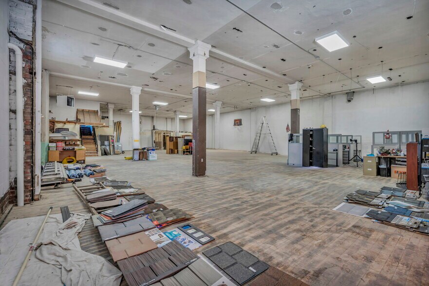 More Photos Of 112-130 Erie St S, Massillon Office For Sale