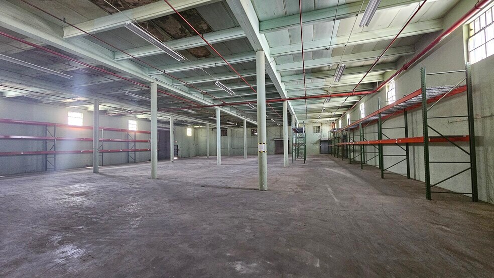 More Photos Of 375 NE 72nd Ter, Miami Warehouse For Lease