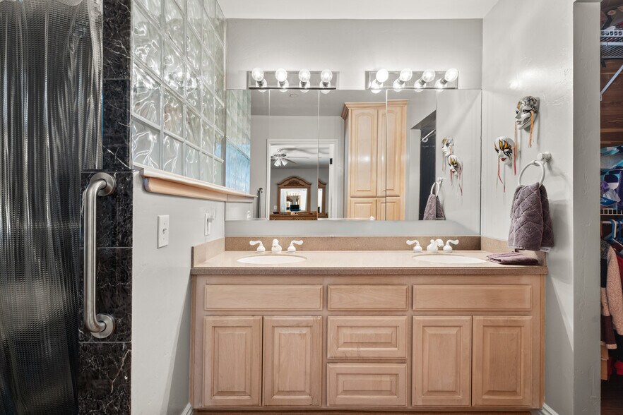 More Photos Of 33466 Sandy Creek Ln, Pine Valley Specialty For Sale