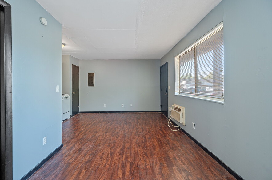 More Photos Of 2975 Wilbraham Rd, Middletown Apartments For Sale