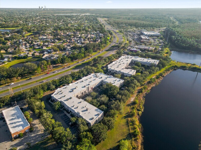 More Photos Of 422 S Alafaya Trl, Orlando Loft Creative Space For Sale