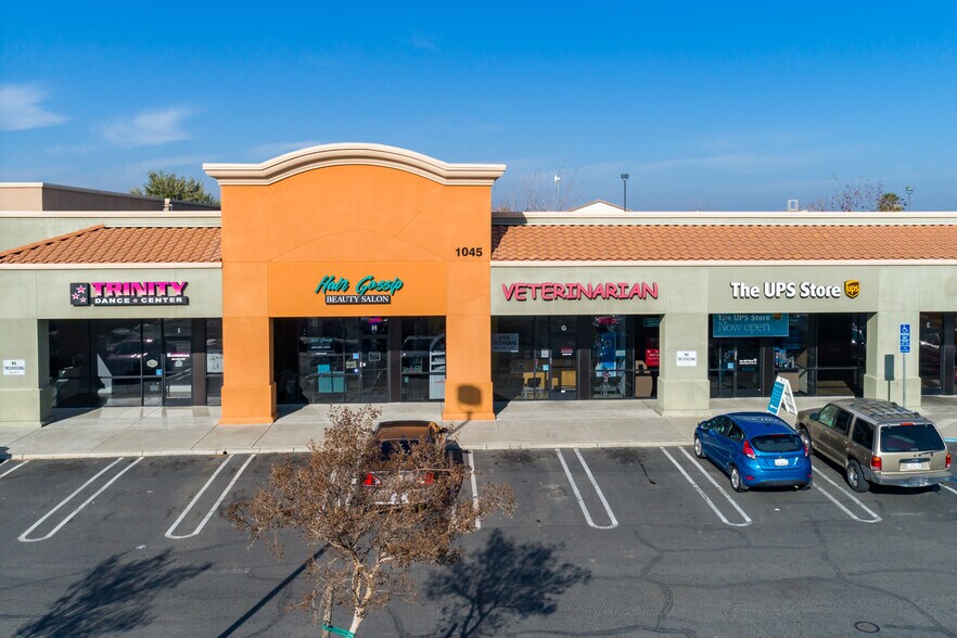 More Photos Of 1035 Sperry Ave, Patterson Unknown For Lease