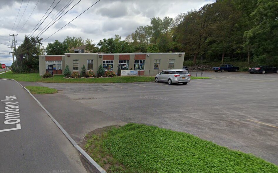 More Photos Of 1810 Erie Blvd E, Syracuse Office For Sale