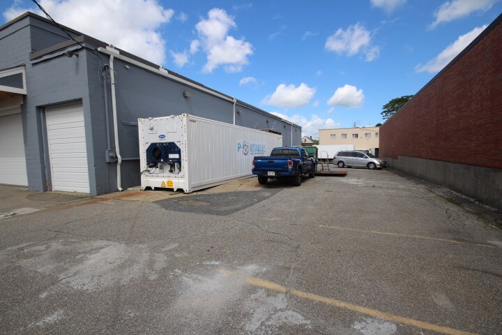 More Photos Of 7 Henry St, Worcester Flex For Lease