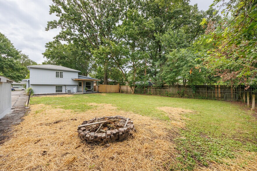 More Photos Of 3773 Atwood Ter, Columbus Multifamily For Sale