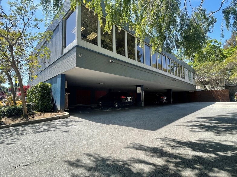 More Photos Of 100 N El Camino Real, San Mateo Office For Sale
