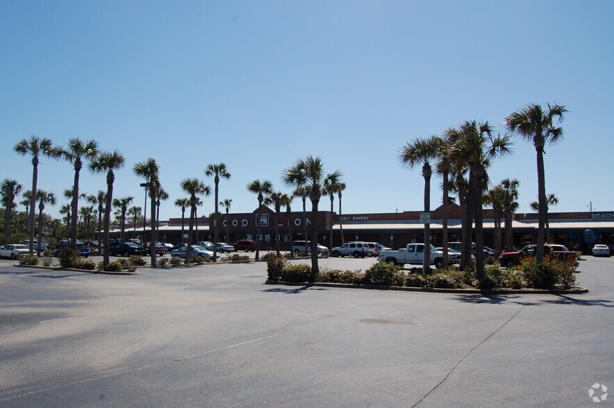 More Photos Of 4154-4198 S Atlantic Ave, New Smyrna Beach General Retail For Sale