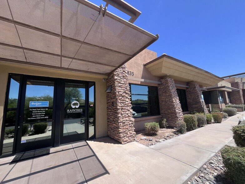 More Photos Of 9865 E Bell Rd, Scottsdale Office For Lease