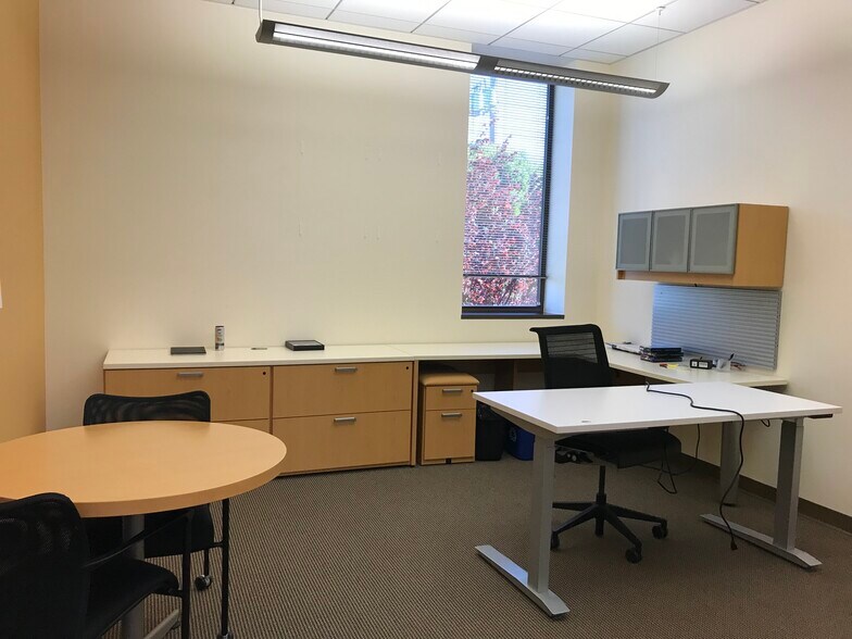 More Photos Of 2830-2850 7th St, Berkeley Medical For Lease